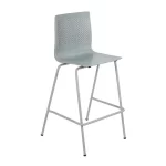 Taburete, asiento monocasco plastico. Base en caño cromado de cuatro patas.