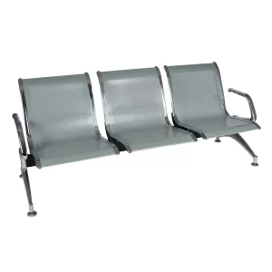 Tandem metalica de 3 cuerpos. Base y brazos cromados, asiento en chapa microperforada color gris.